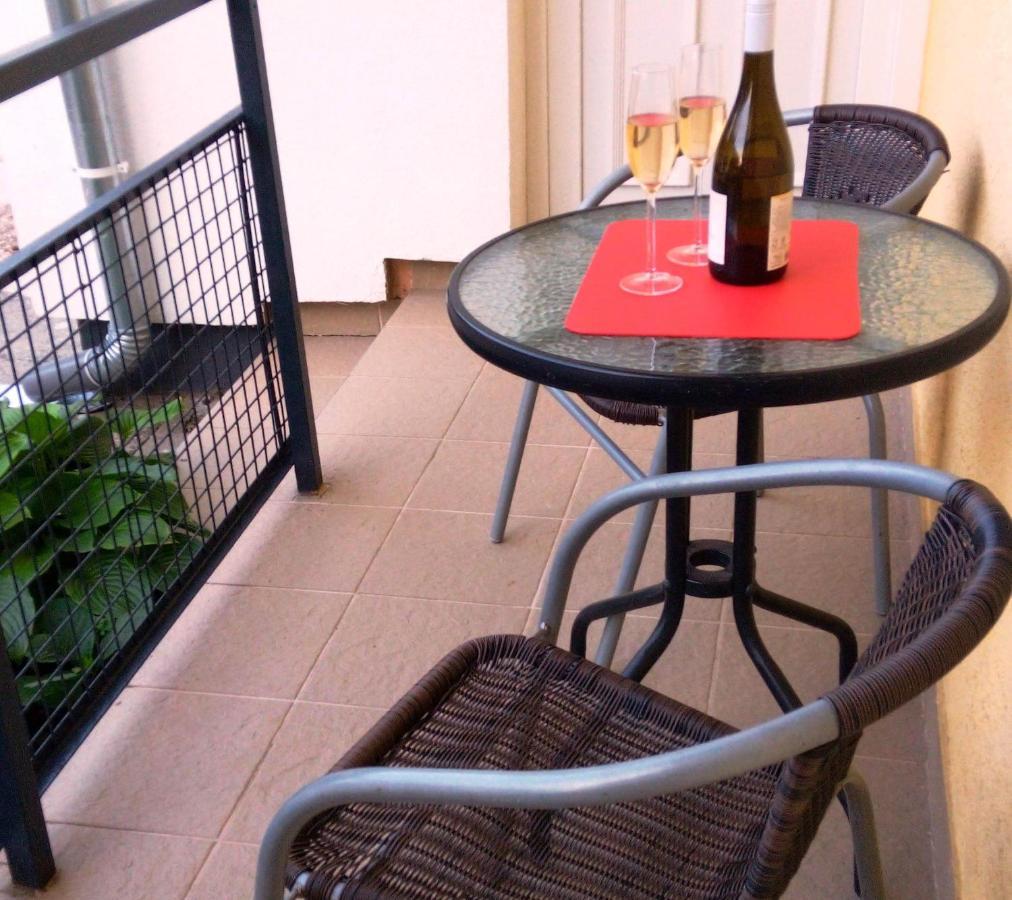 Repose Apartments ไฮจ์ดุสโซบอสโล ภายนอก รูปภาพ